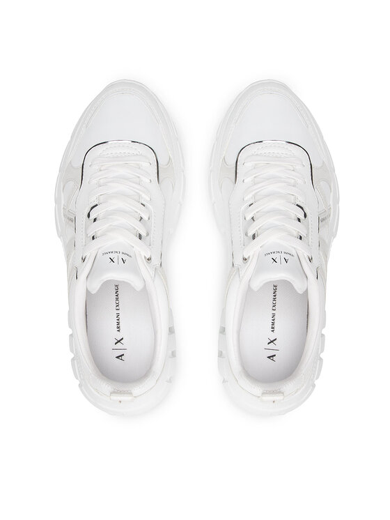 Armani Exchange Sneakersy XDX073 XV574 Biały