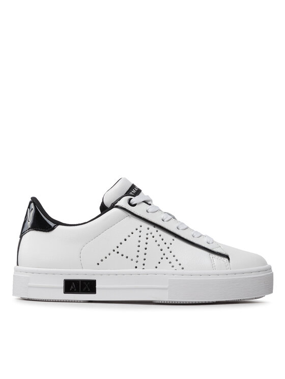 Armani Exchange Sneakersy XDX079 XV567 M478 Biały