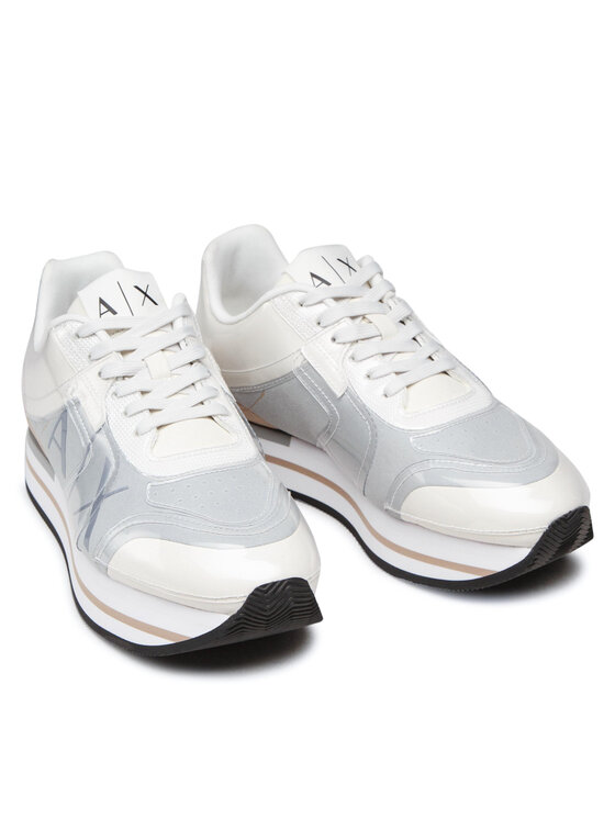 Armani Exchange Sneakersy XDX085 XV421 K525 Biały