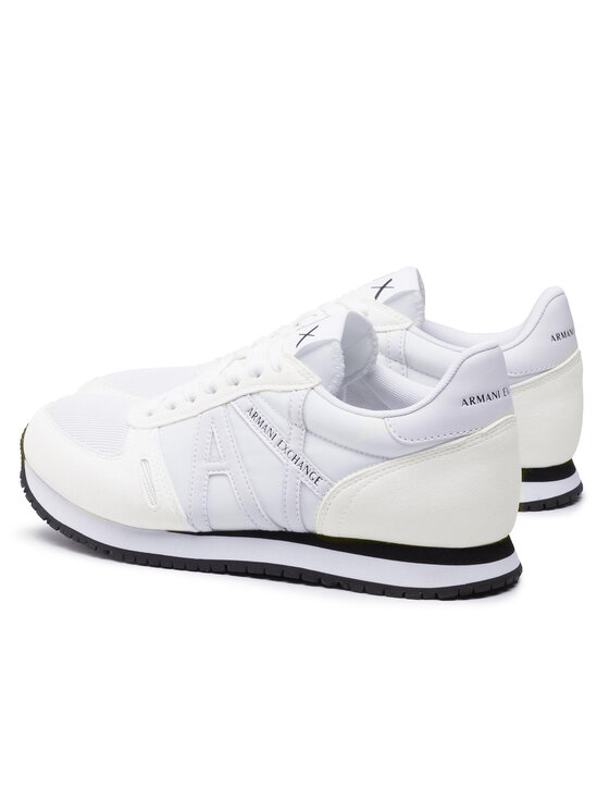 Armani Exchange Sneakersy XUX017 XCC68 00152 Biały