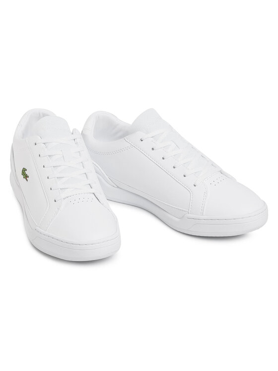 Lacoste Sneakersy Challenge 0120 2 Sma 7-40SMA008021G Biały