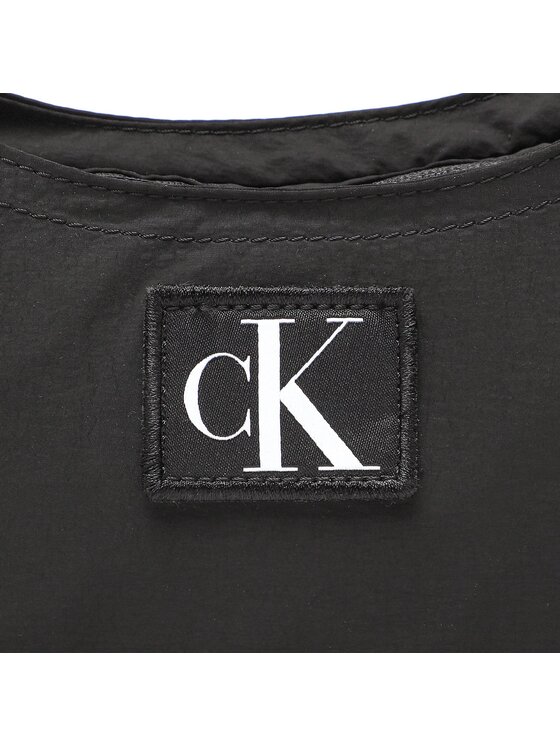 Calvin Klein Jeans Torebka City Nylon Round Shoulder23 K60K610333 Czarny zdjęcie nr 3