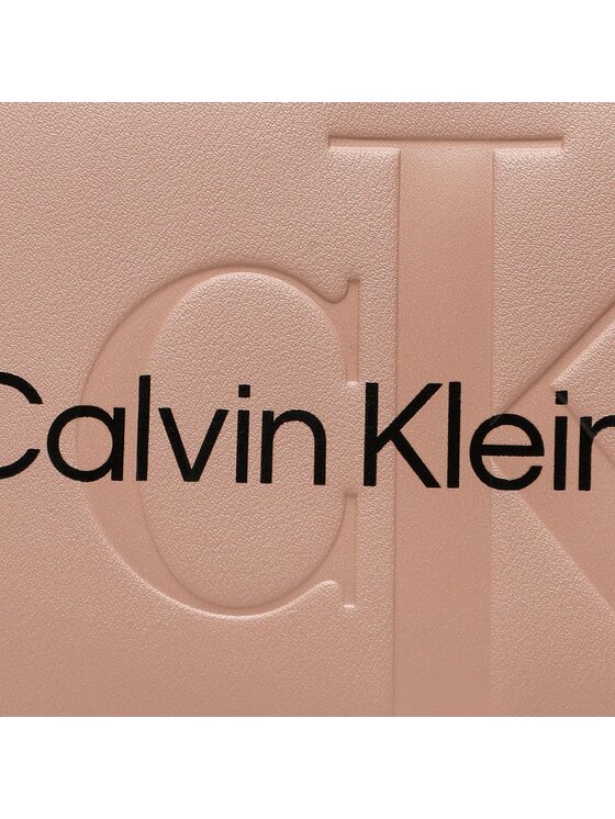 Calvin Klein Jeans Torebka Sculpted Camera Bag K60K607202 Różowy zdjęcie nr 2