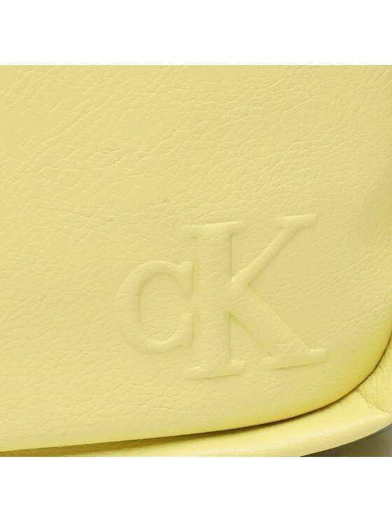 Calvin Klein Jeans Torebka Ultralight Dblzip Camera Bag21 Pu K60K610326 Żółty zdjęcie nr 2