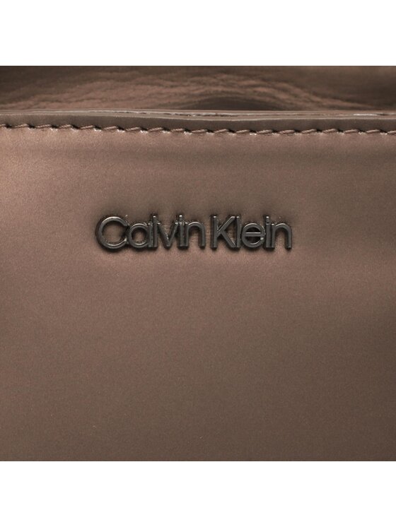 Calvin Klein Torebka Ck Must Mini Tote Rubberized K60K610192 Brązowy zdjęcie nr 2
